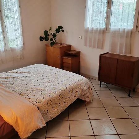 Hotel Chambre Sur Dans Maison Chez L'habitant